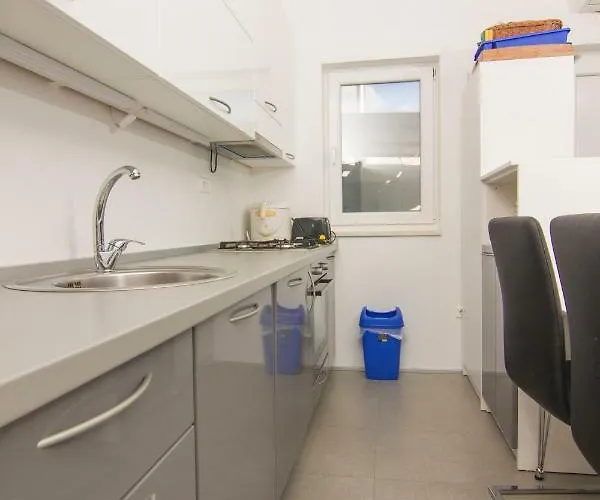 Apartment Botta Mimice